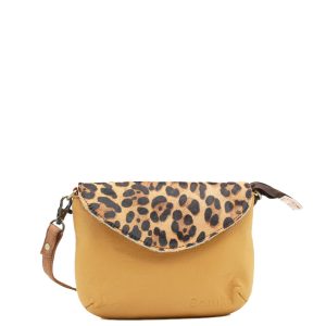 Carol_soruka_recycledleatherbeltbag_27022026 (6).jpg