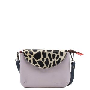 Carol_soruka_recycledleatherbeltbag_27022026 (9).jpg