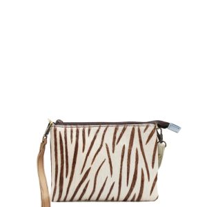 Cindy_Soruka_Recycledleatherbag-270226 (7).jpg