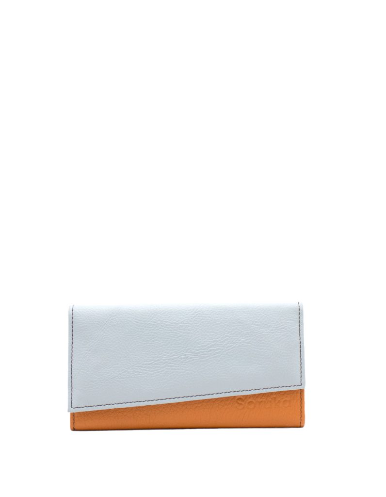 Monique_soruka_recycledleatherwallet_250226 (13).jpg