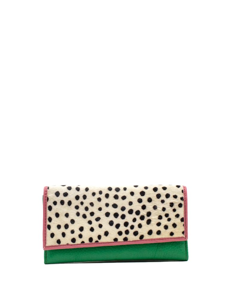 Monique_soruka_recycledleatherwallet_250226 (29).jpg